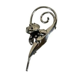 Sterling Silver Elegant Jewelry Vintage Lily Flower Brooch Pin USED